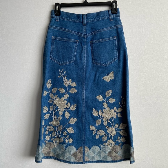 Gucci embroidered denim skirt size 38 new, rare - Picture 2 of 7